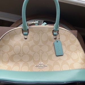 Coach Colorblock Sierra